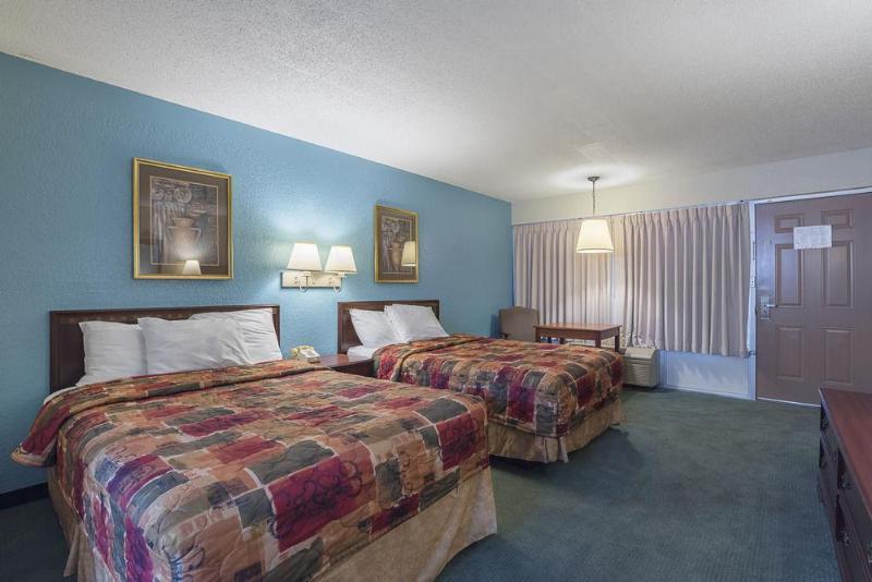 Wild Bear Inn Pigeon Forge Dış mekan fotoğraf