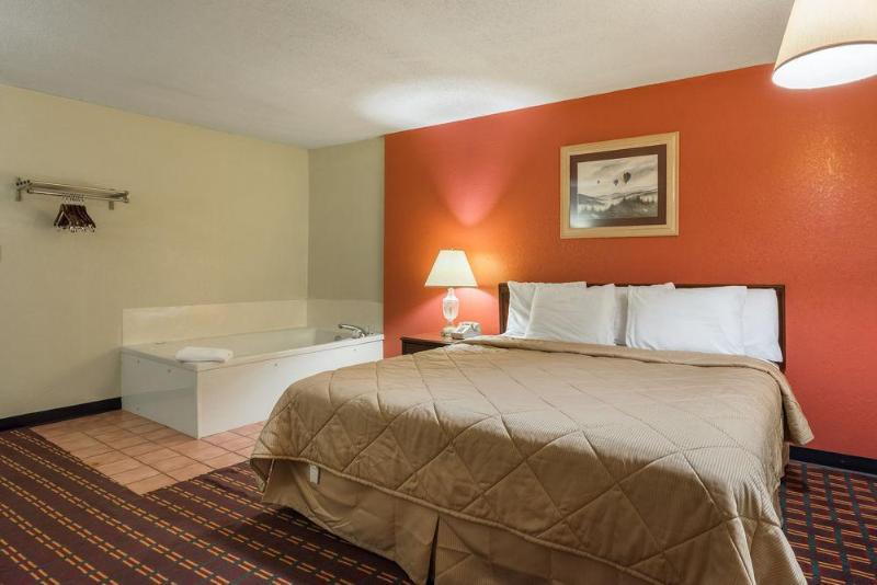 Wild Bear Inn Pigeon Forge Dış mekan fotoğraf